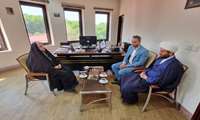 تبریک نوروزی نماینده نهاد مقام معظم رهبری در دانشکده داروسازی به رئیس دانشکده