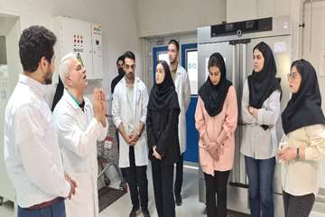 بازدید دانشجویان ورودی 98 دانشکده داروسازی از شرکت دارو سازی کاسپین تامین