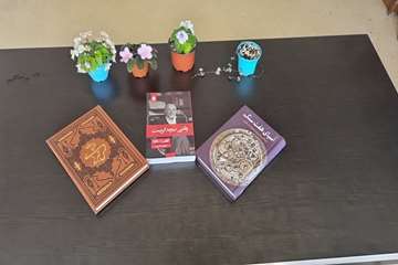 جشنواره گلریزان کتاب